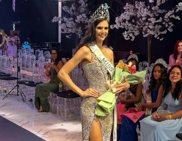 Caroline Lima Muniz - Miss Bahia