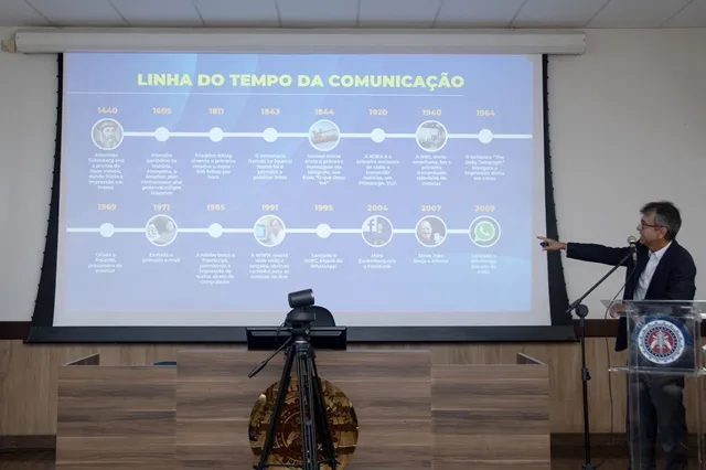 Curso de Comunicação Social