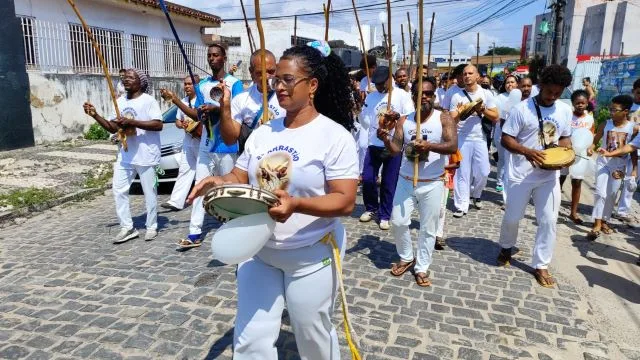 arrastão pela paz capoeira