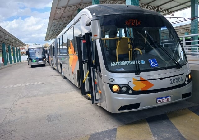 BRT -2 - ônibus articulados