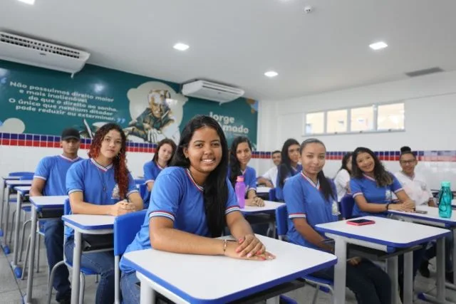 educação alunos estudantes