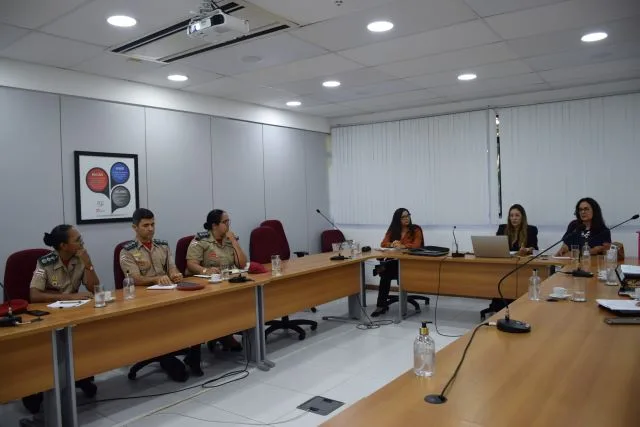 Mulheres poderão concorrer em igualdade de condições no próximo concurso da Polícia Militar e Corpo de Bombeiros da Bahia