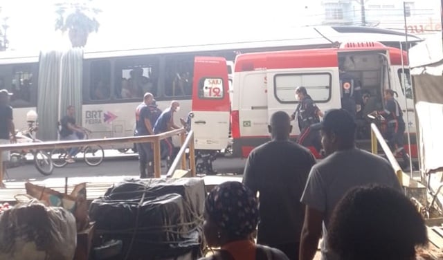 Homem baleado na Estação Nova