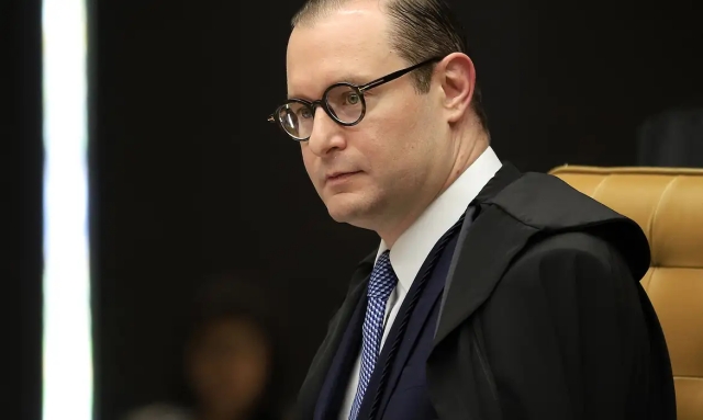 Ministro - Cristiano Zanin