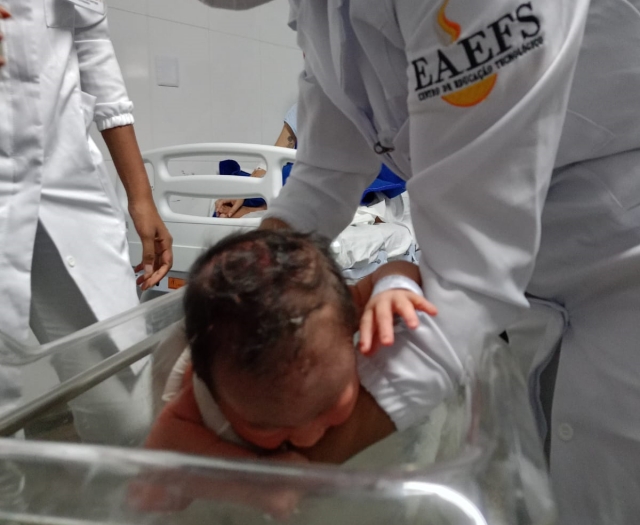Avó relata violência obstetrícia no Hospital da mulher