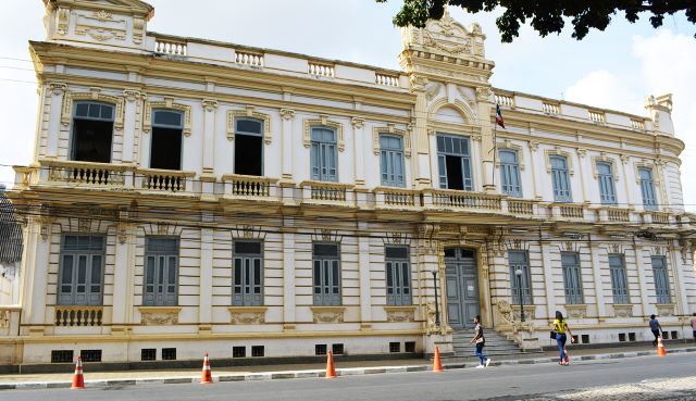 Prédio prefeitura municipal de Feira de Santana