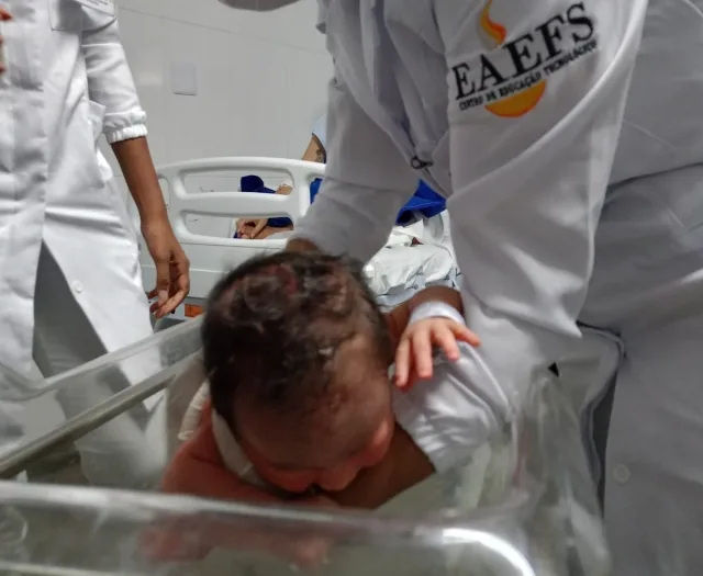 Avó relata violência obstetrícia no Hospital da mulher