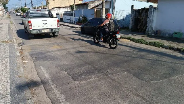 quebra mola na rua 2 bairro cidade nova