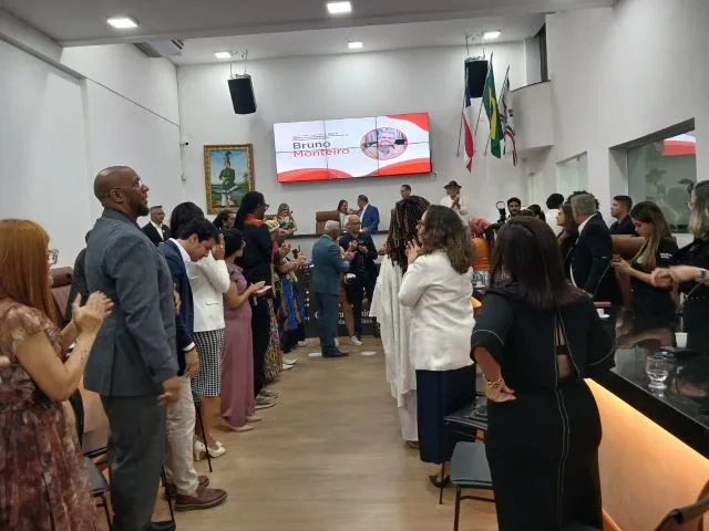 Secretário Estadual de Cultura Bruno Monteiro recebe duas honrarias de Feira de Santana