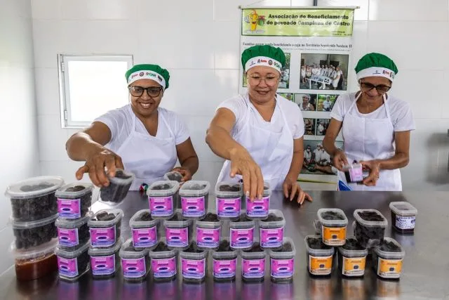 mulheres associação Cícero Dantas