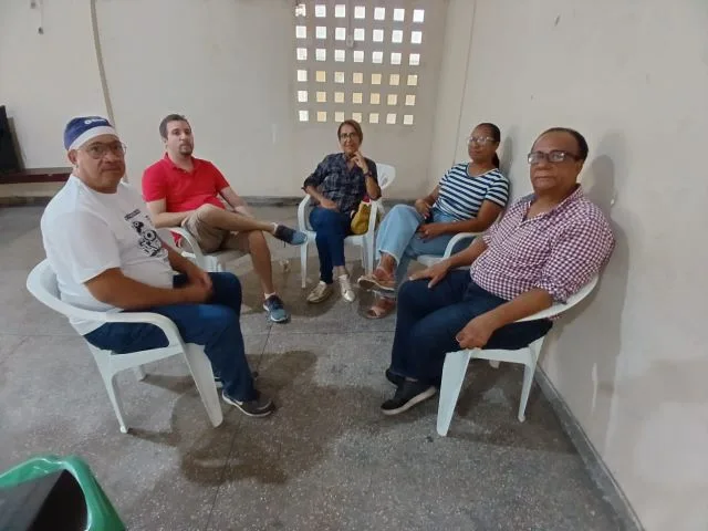 reunião grupo dos excluídos