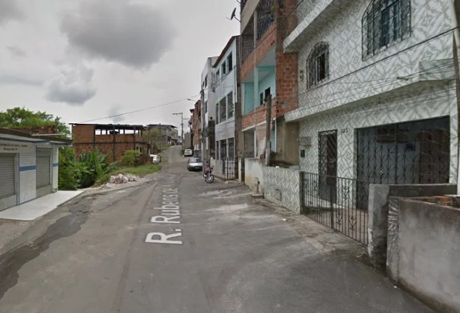 ataque a tiros deixou cinco pessoas mortas no bairro 7 de Abril