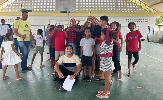 Escola celebra Dia das Crianças com gincana estudantil e passeio recreativo no distrito de Tiquaruçu