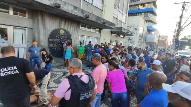 jovem baleado no centro de Feira de Santana