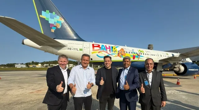 Em encontro com CEO da Azul, Zé Neto destaca reformas do aeroporto de Feira de Santana