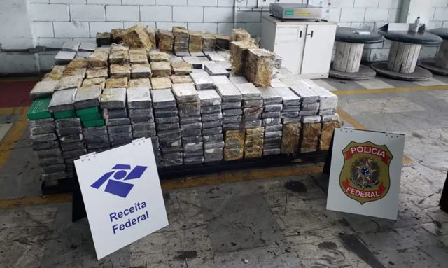 Receita e PF fazem maior apreensão de cocaína do ano