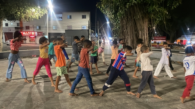 Projeto de Capoeira na Praça da Matriz