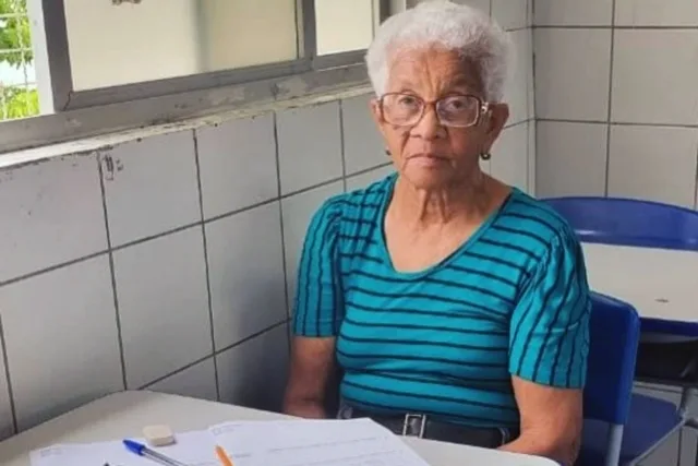 Estudante da EJA de 82 anos participa da segunda fase da OBMEP