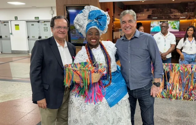 Em encontro com CEO da Azul, Zé Neto destaca reformas do aeroporto de Feira de Santana