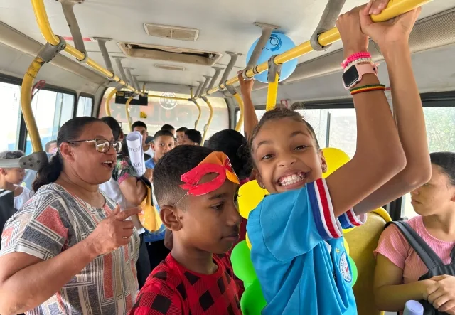 Escola celebra Dia das Crianças com gincana estudantil e passeio recreativo no distrito de Tiquaruçu