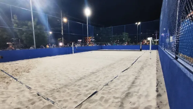 Nova praça poliesportiva e quadra de beach tennis na Fraga Maia