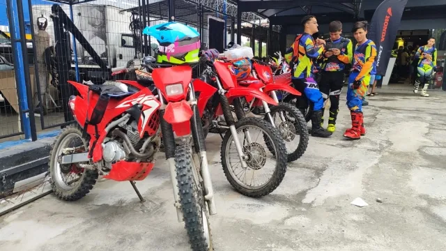 Fura Pneu de Trilheiros em Feira de Santana