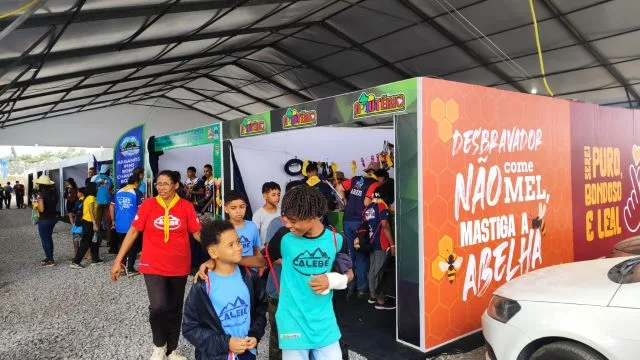 Mais de 20 mil jovens participam de evento da Igreja Adventista no Parque de Exposições em Feira de Santana