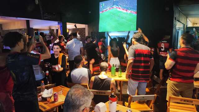 torcida do flamengo comemora título da Copa do Brasil (6)