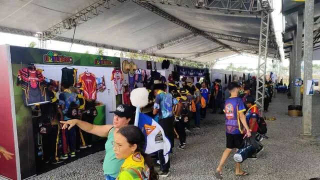 Mais de 20 mil jovens participam de evento da Igreja Adventista no Parque de Exposições em Feira de Santana