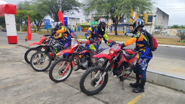 Fura Pneu de Trilheiros em Feira de Santana