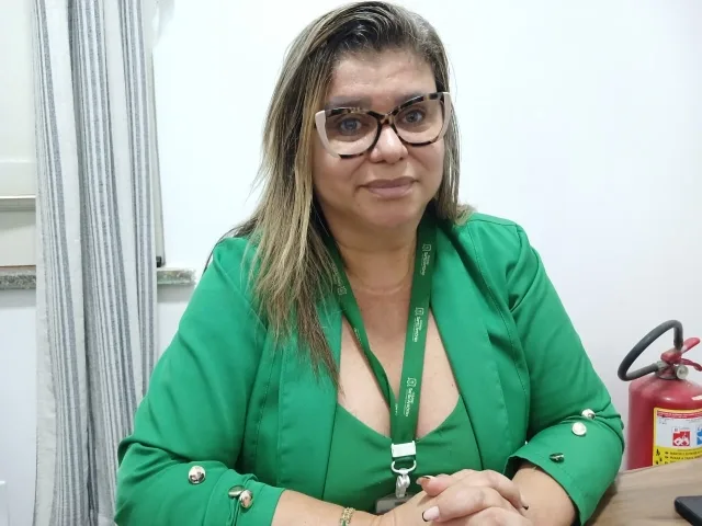 coordenadora Ana Cláudia -