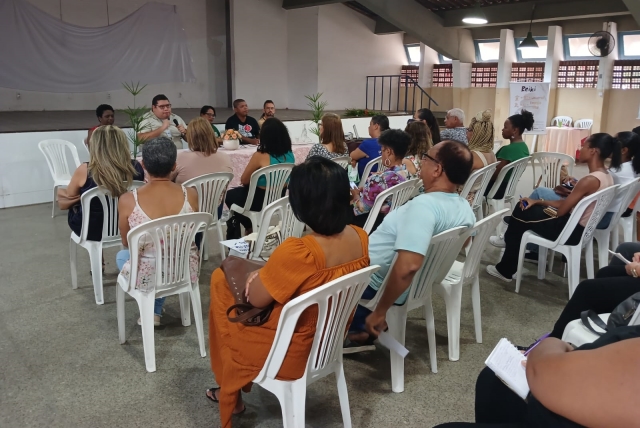 Seminário em Feira de Santana discute implementação de terapias integrativas na rede municipal