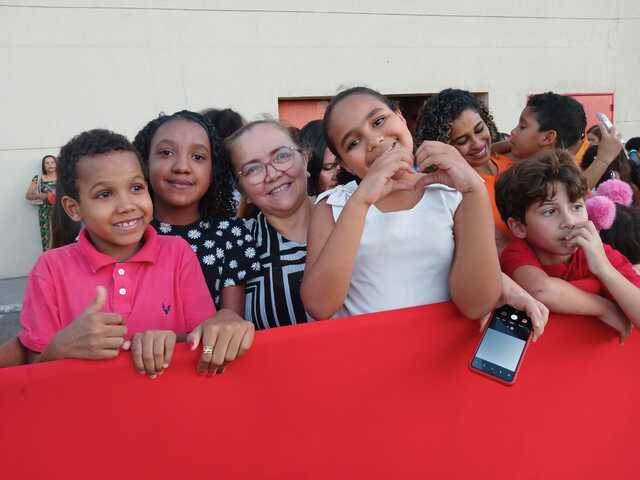 chegada do papai noel no shopping