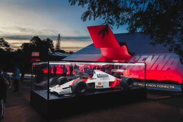 Netflix realiza première de Senna