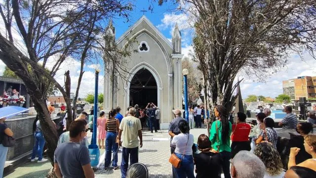 Cemitério da Piedade em Feira de Santana | Foto: Ed Santos / Acorda Cidade 