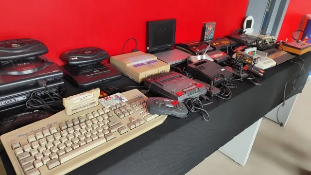 Exposição de videogames retrô em Feira de Santana