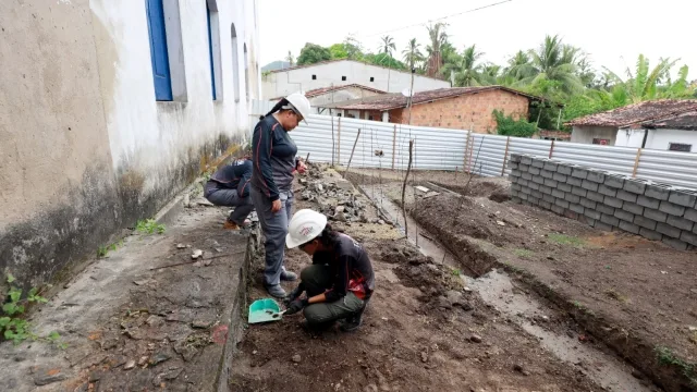 Cemitério Colonial em Santiago do Iguape