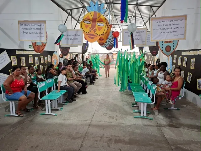 Afro Pop - Escola Municipal Antônio Antunes dos Santos - Novembro negro