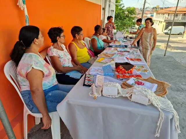 “Feira Solidarizar da Ideia à Ação” Instituto promove capacitação gratuita e geração de renda (11)