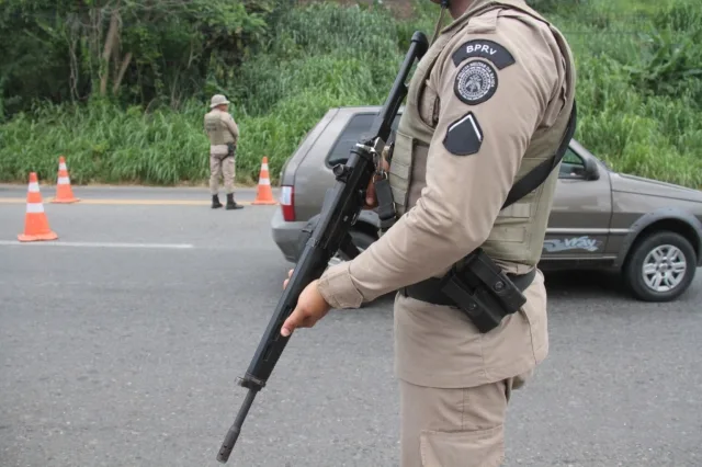 Polícia militar - operação de natal nas rodovias - ssp