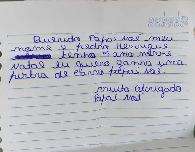 Professora transforma Natal de crianças carentes em Feira de Santana com campanha de adoção de cartinhas