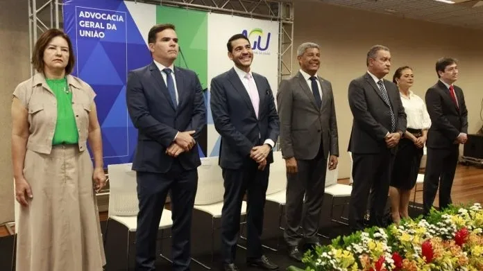 Em Salvador, governador participa da inauguração da nova sede Advocacia-Geral da União com presença de ministros