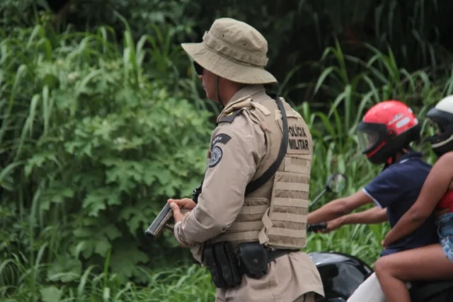 Polícia militar - operação de natal nas rodovias - ssp