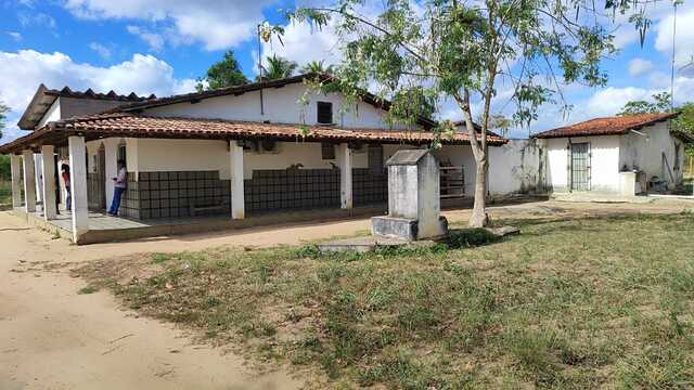 Mães de alunos pedem reconstrução de escola no distrito da Matinha; alunos estudam em chácara alugada (1)