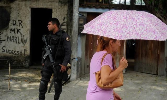 decreto força policial