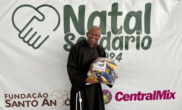 Arrecadação do Natal Solidário