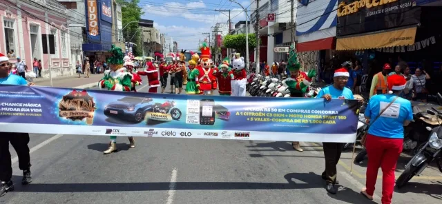 desfile temático de natal da CDL