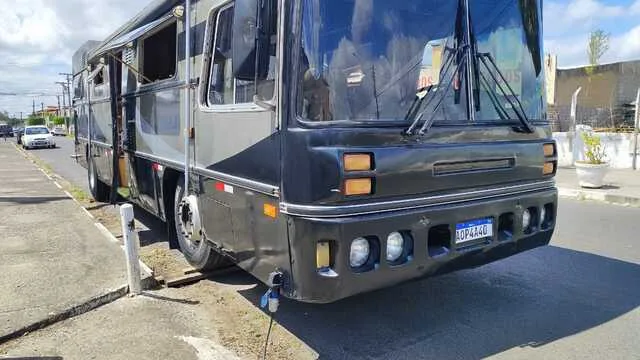 Morando em um motorhome em Feira de Santana, cantora e compositora do RJ fala sobre rotina e estilo de vida (2)