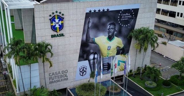 painel jogador Vinícius júnior astro futebol cbf