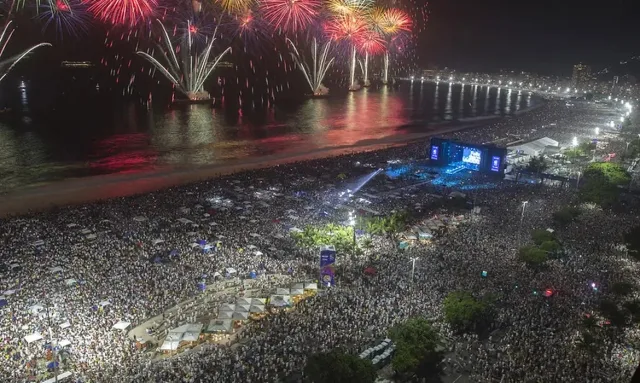 copacabana_reveillon_2023_-_foto_julio_guimaraes_-_riotur